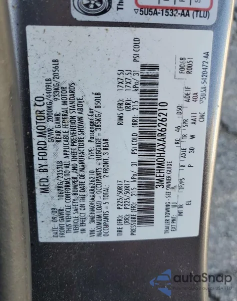 2010 Mercury Milan из США, поврежденный, VIN 3MEHM0HAXAR626210